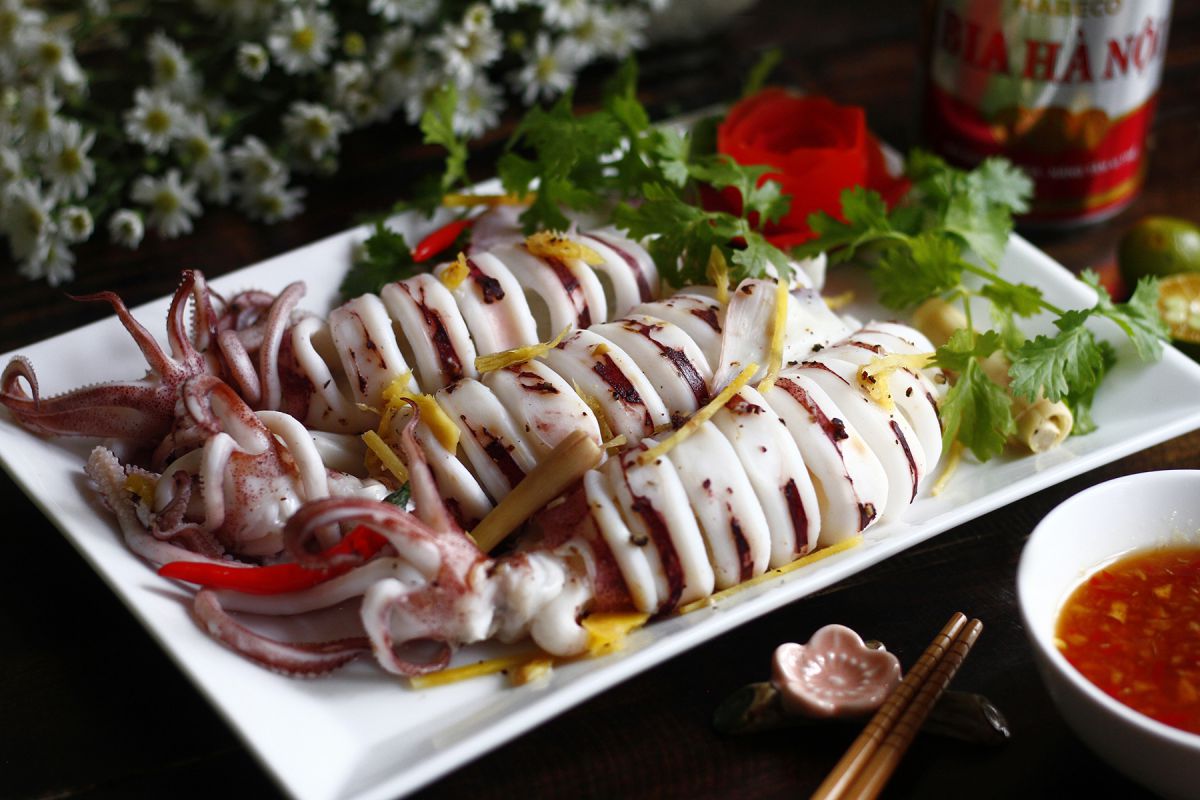 Mực ống hấp gừng